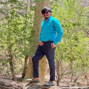 Meet your Posher, Dhaval